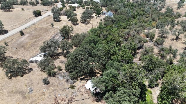22022 Tollhouse Road, Clovis, CA 93619