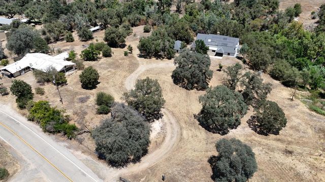 22022 Tollhouse Road, Clovis, CA 93619