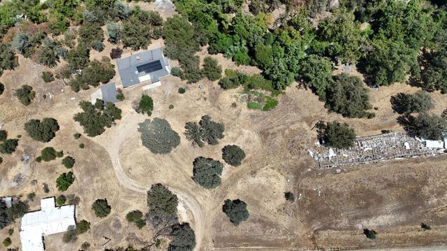 22022 Tollhouse Road, Clovis, CA 93619
