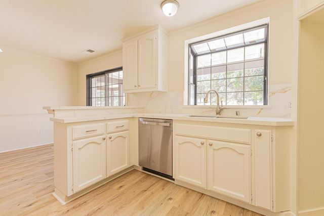 22022 Tollhouse Road, Clovis, CA 93619