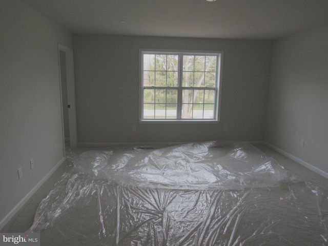 957 SPRING CITY RD, Phoenixville, PA 19460