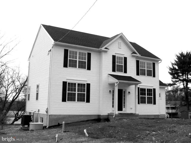 957 SPRING CITY RD, Phoenixville, PA 19460