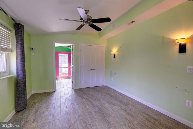 1729 SHORE DR, Edgewater, MD 21037