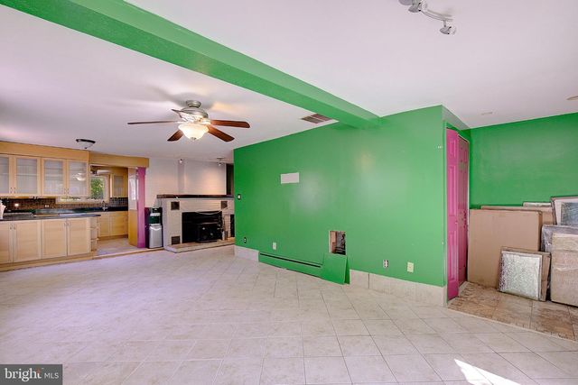 1729 SHORE DR, Edgewater, MD 21037