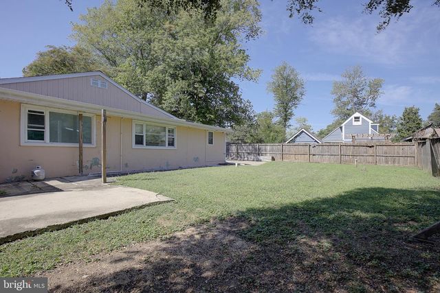 1729 SHORE DR, Edgewater, MD 21037