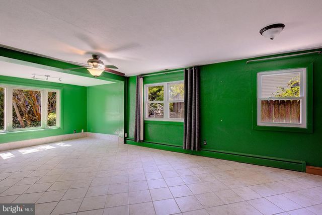 1729 SHORE DR, Edgewater, MD 21037