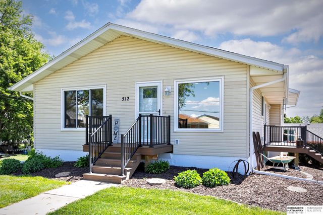 512 5th Street, Yutan, NE 68073