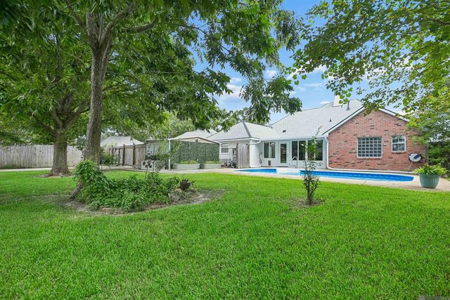 5314 Hunters Park Ave, Baton Rouge, LA 70817