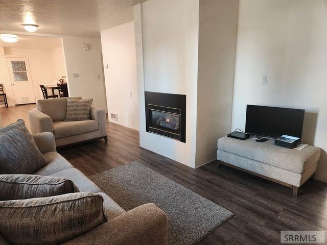 105 Kirkham Circle, Shelley, ID 83274