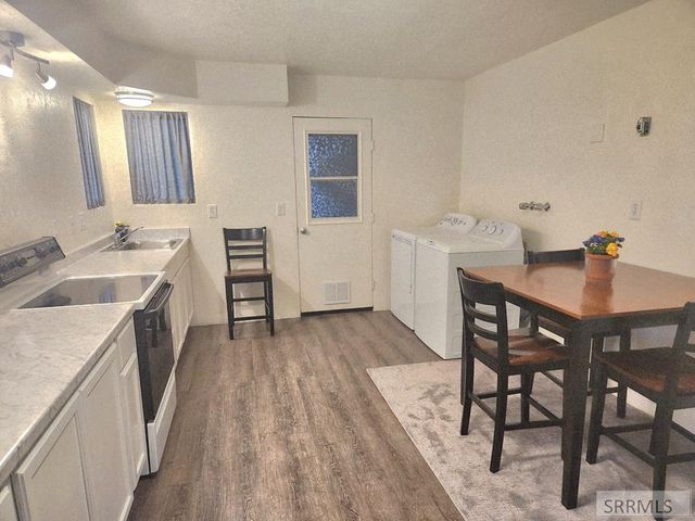 105 Kirkham Circle, Shelley, ID 83274