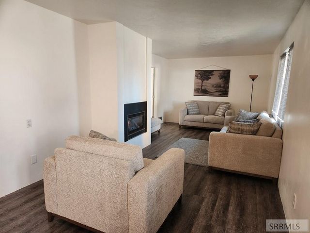 105 Kirkham Circle, Shelley, ID 83274