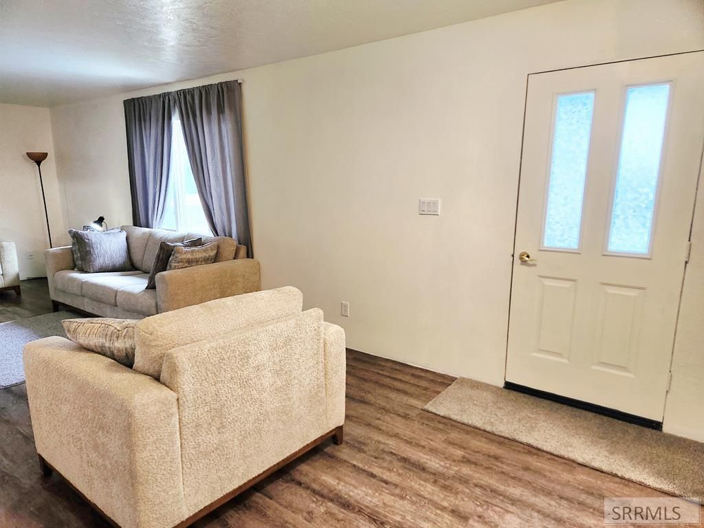 Image 6 of property listing at 105 Kirkham Circle, Shelley, ID 83274