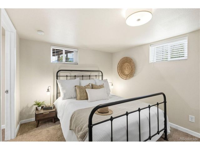 2206 W Uintah St, Colorado Springs, CO 80904