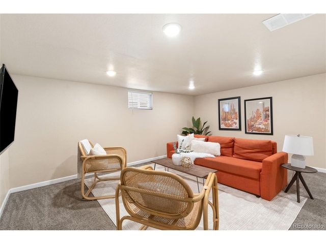 2206 W Uintah St, Colorado Springs, CO 80904
