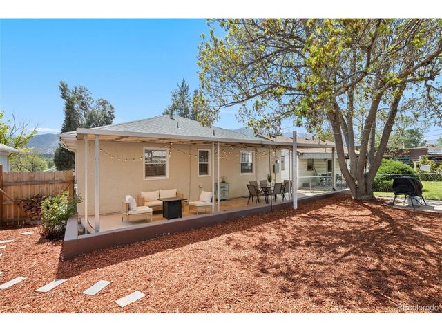 2206 W Uintah St, Colorado Springs, CO 80904