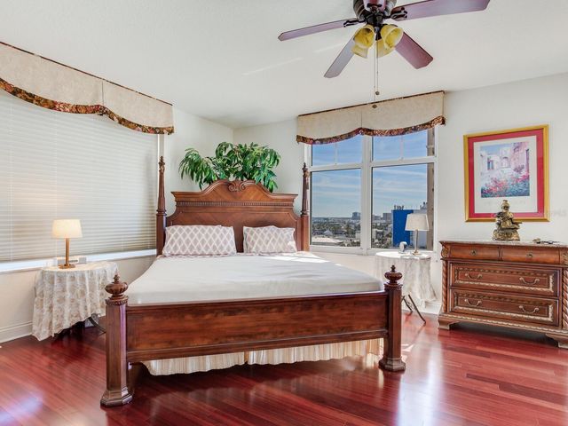 11 SAN MARCO STREET 807, Clearwater Beach, FL 33767