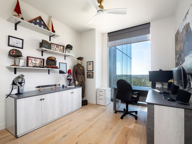 44 East Ave 3707, Austin, TX 78701