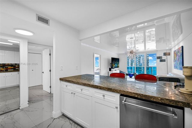 2301 Collins Ave 1204, Miami Beach, FL 33139