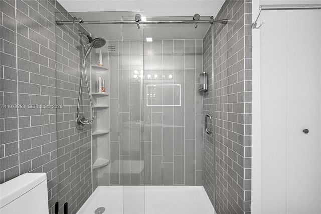 2301 Collins Ave 1204, Miami Beach, FL 33139