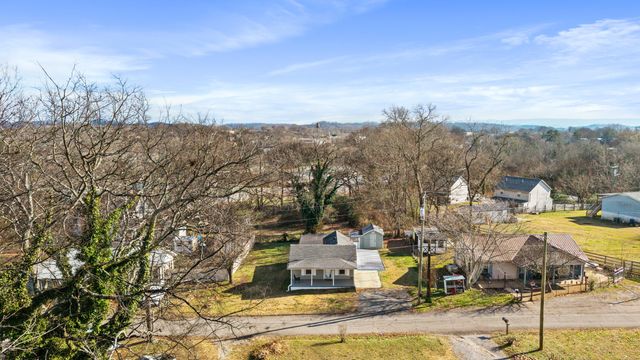 111 Brown Street, Athens, TN 37303