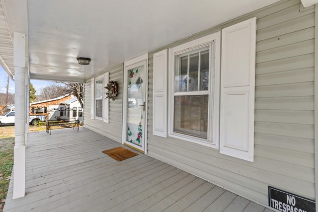 111 Brown Street, Athens, TN 37303