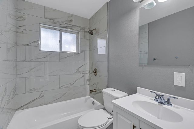 7408 Westgate Dr, Citrus Heights, CA 95610