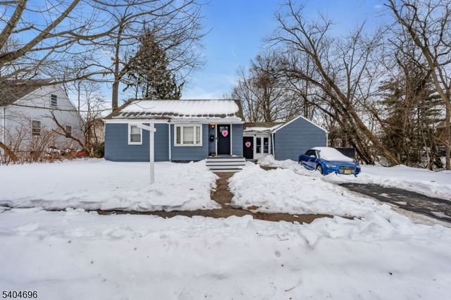 821 Front St, Dunellen Boro, NJ 08812