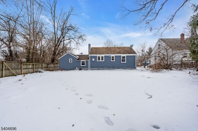 821 Front St, Dunellen Boro, NJ 08812