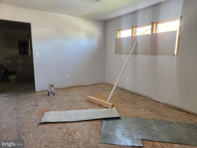 36 MIDFIELD LN, Willingboro, NJ 08046