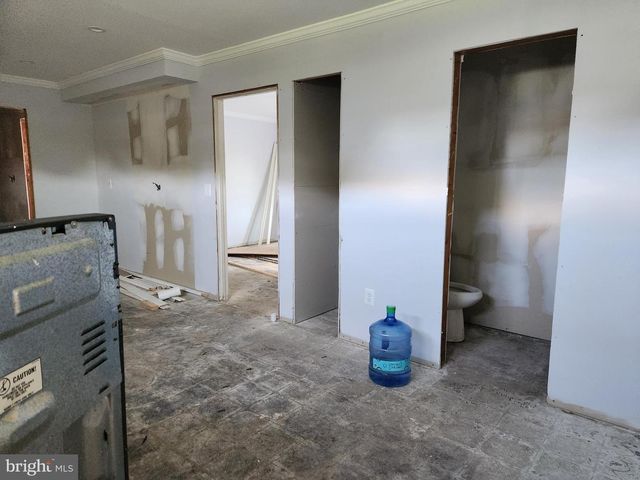 36 MIDFIELD LN, Willingboro, NJ 08046