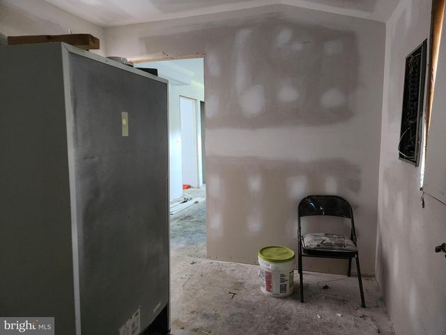 36 MIDFIELD LN, Willingboro, NJ 08046