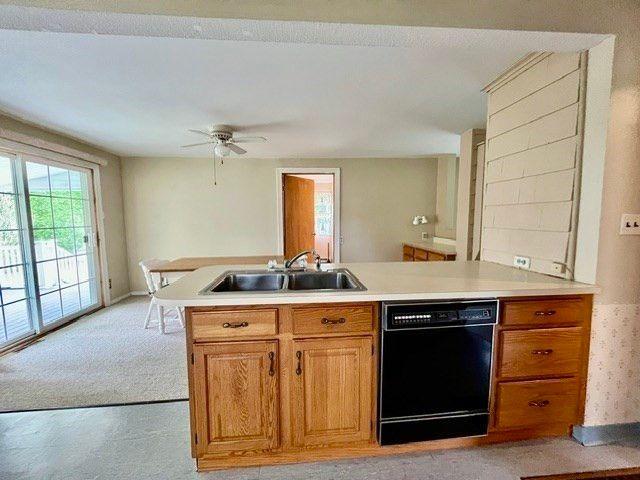 13 Florence St, Chicopee, MA 01013