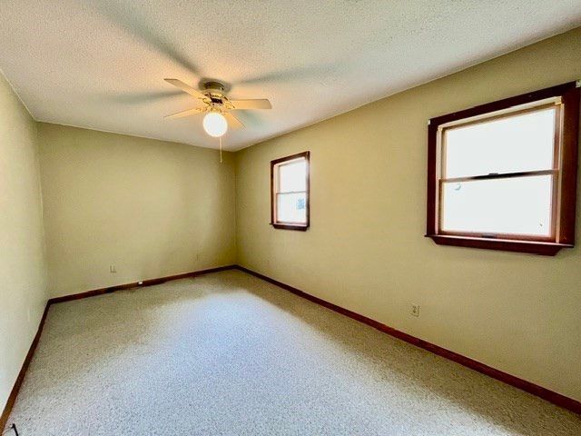 13 Florence St, Chicopee, MA 01013