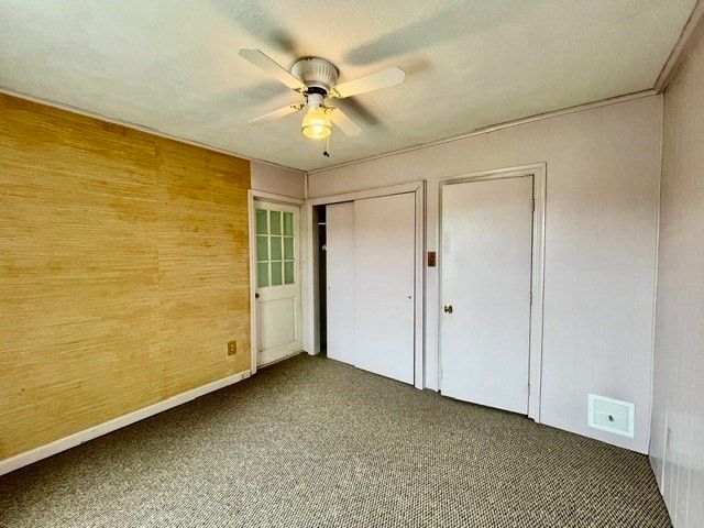 13 Florence St, Chicopee, MA 01013