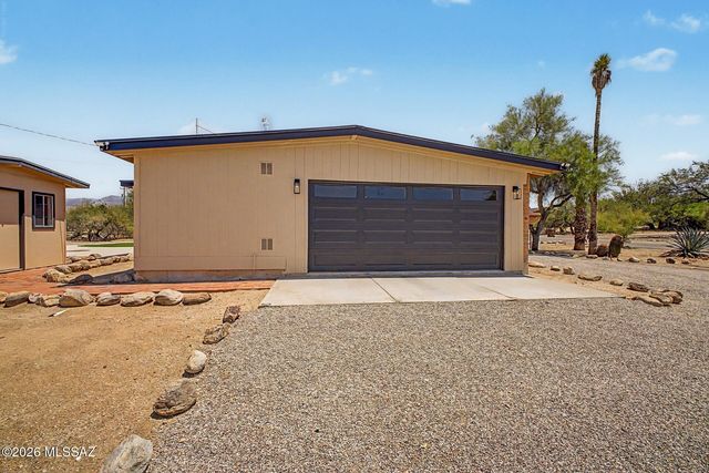 1164 W Emerine Drive, Tucson, AZ 85704