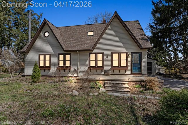 2919 Avalon Road, Rochester Hills, MI 48309