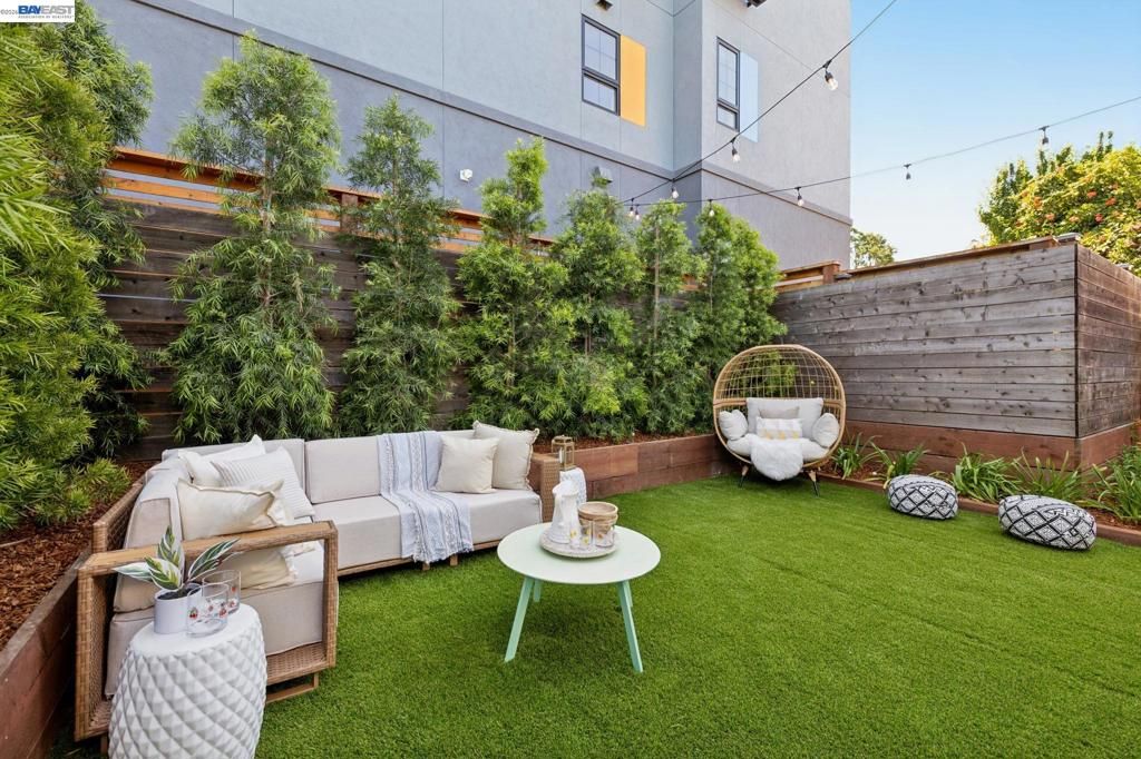 Image 36 of property listing at 3039 HALCYON COURT, Berkeley, CA 94705