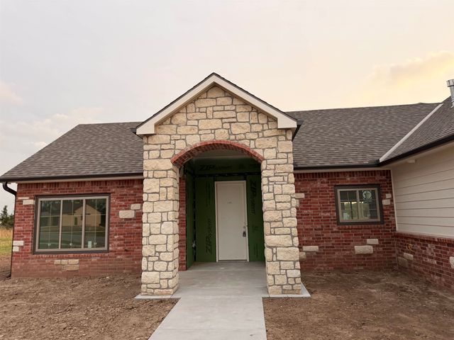 4913 W Calvert, Wichita, KS 67215