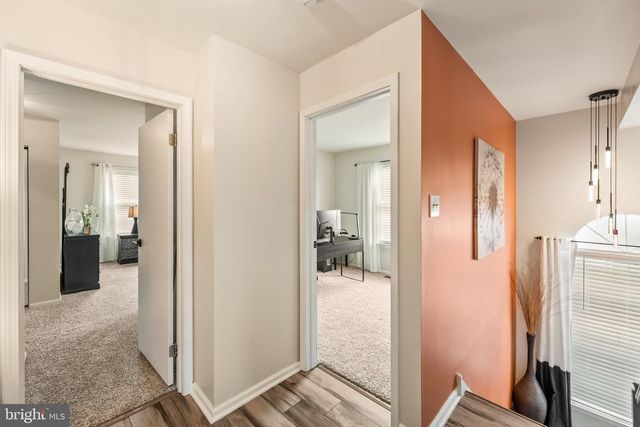 435 LONGFELLOW DR, Williamstown, NJ 08094