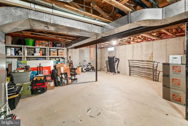 435 LONGFELLOW DR, Williamstown, NJ 08094