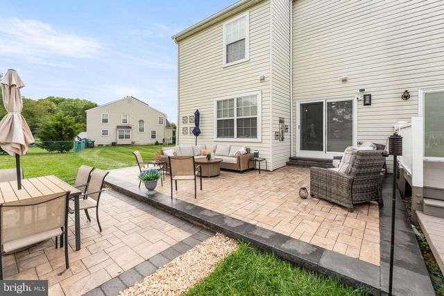 435 LONGFELLOW DR, Williamstown, NJ 08094