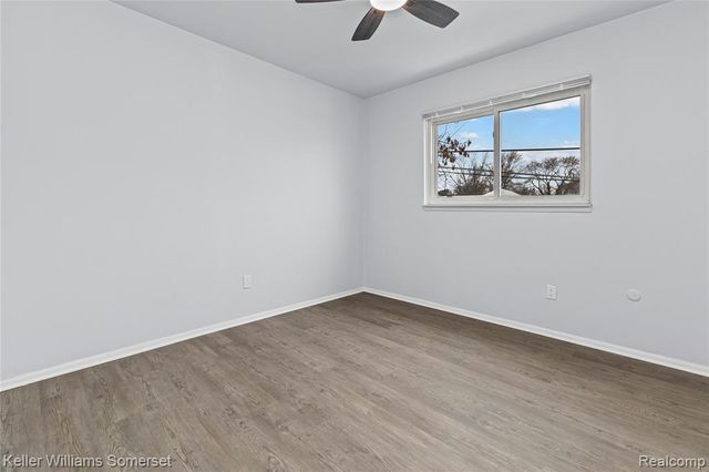 4345 Crooks Road 26, Royal Oak, MI 48073