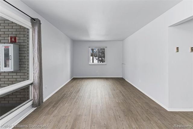 4345 Crooks Road 26, Royal Oak, MI 48073