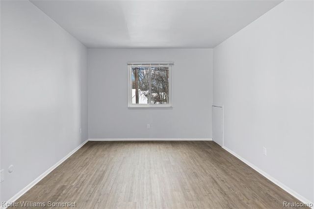 4345 Crooks Road 26, Royal Oak, MI 48073