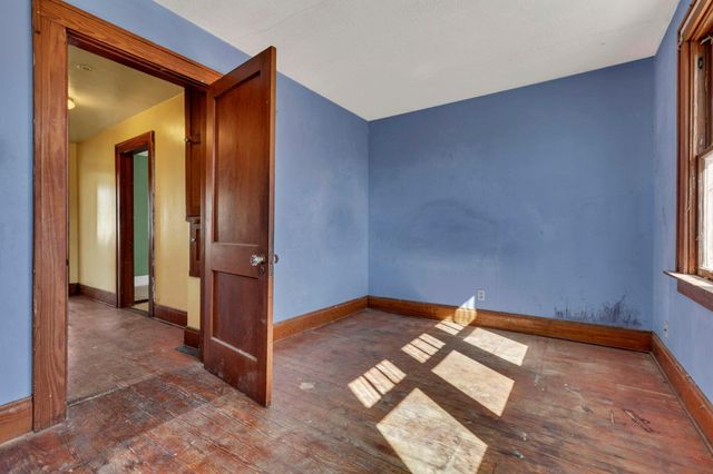 235 W Main Street, Logan, OH 43138