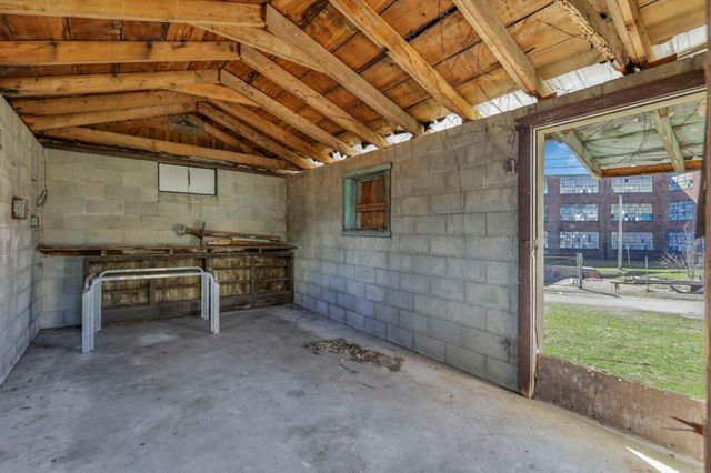 235 W Main Street, Logan, OH 43138