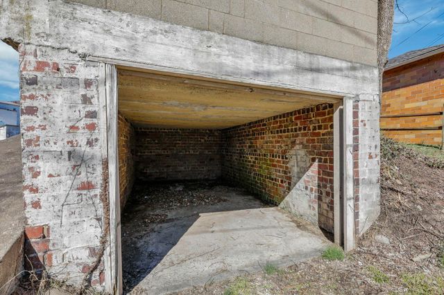 235 W Main Street, Logan, OH 43138