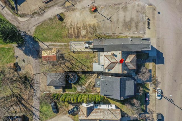 235 W Main Street, Logan, OH 43138