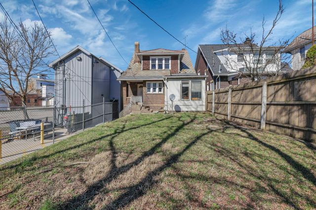 235 W Main Street, Logan, OH 43138