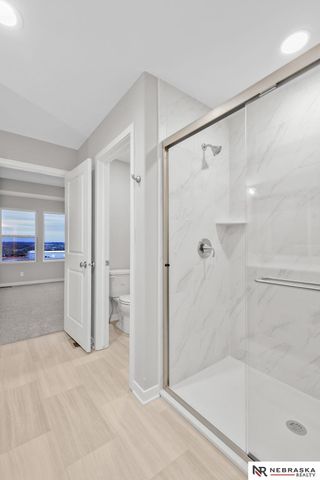 12356 Elk Ridge Circle, Papillion, NE 68046